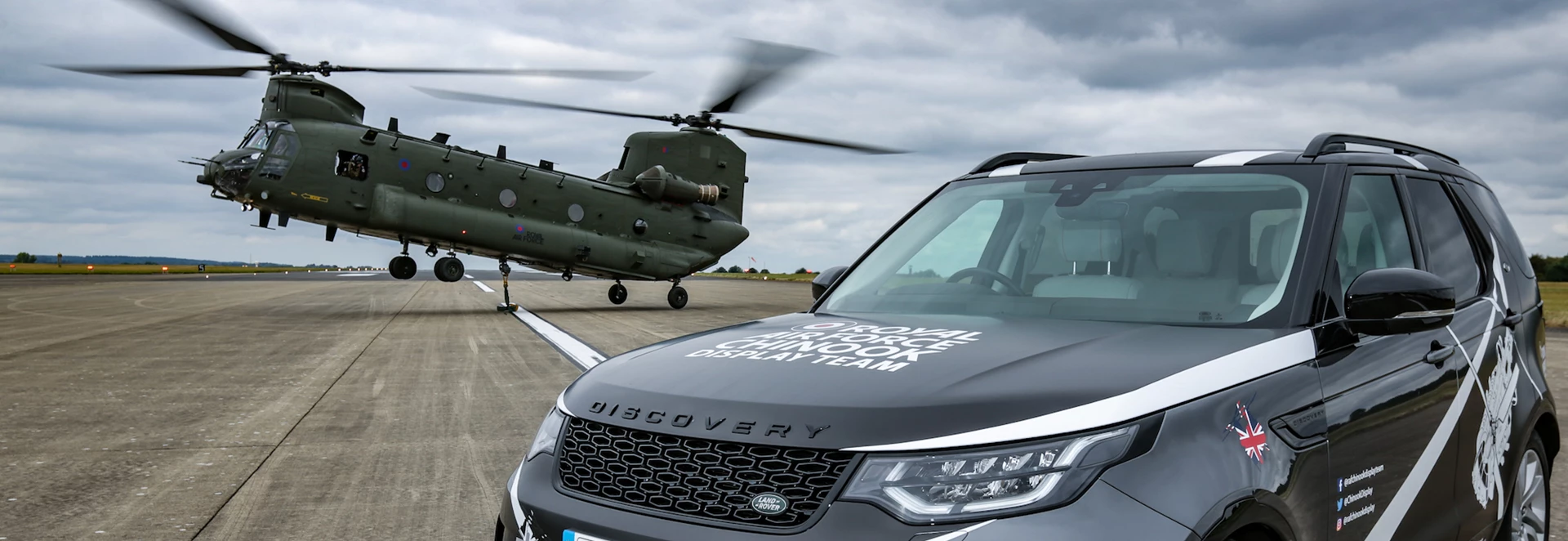 Land Rover to provide support for RAF Chinook Display team